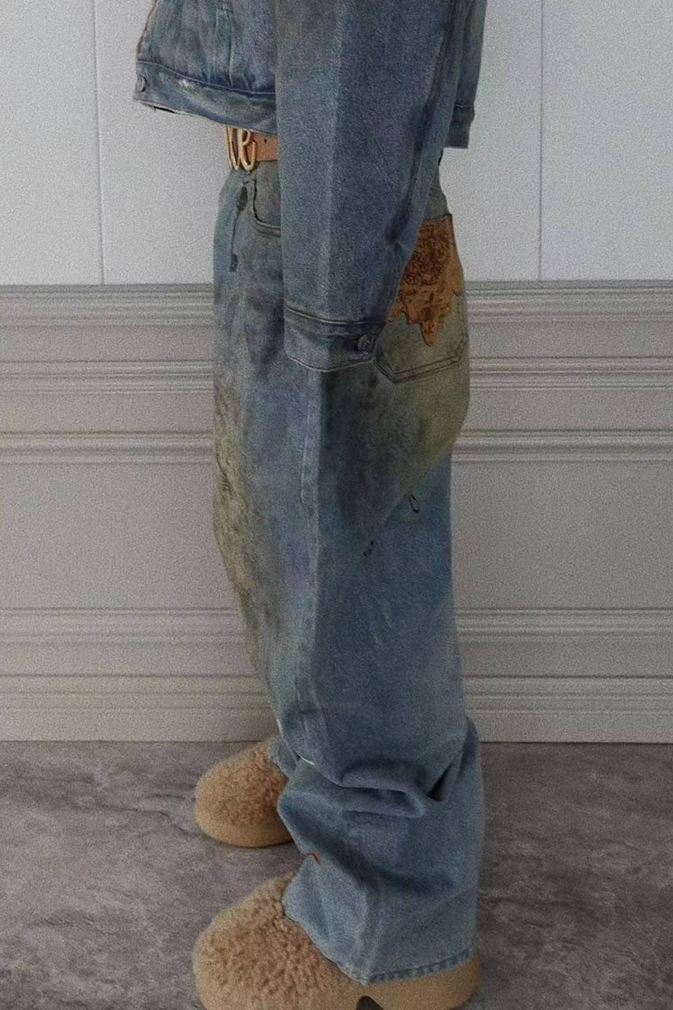 Dirty-Wished Brushing Wax Baggy Denim