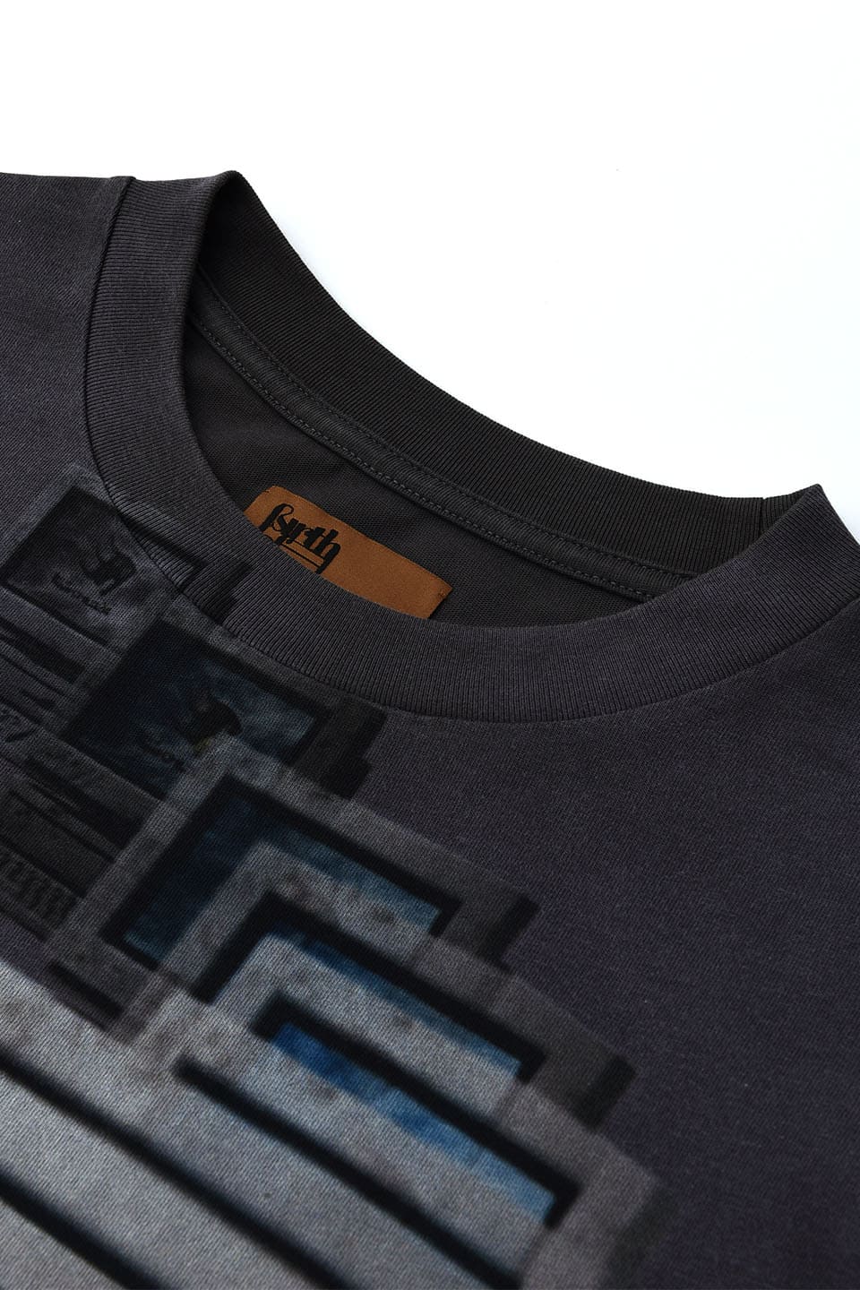 Windows 24Distressed Vintage Tee
