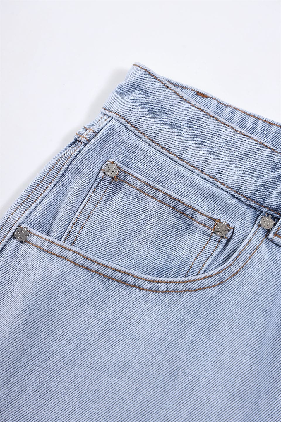 Dagger Emb Denim Shorts