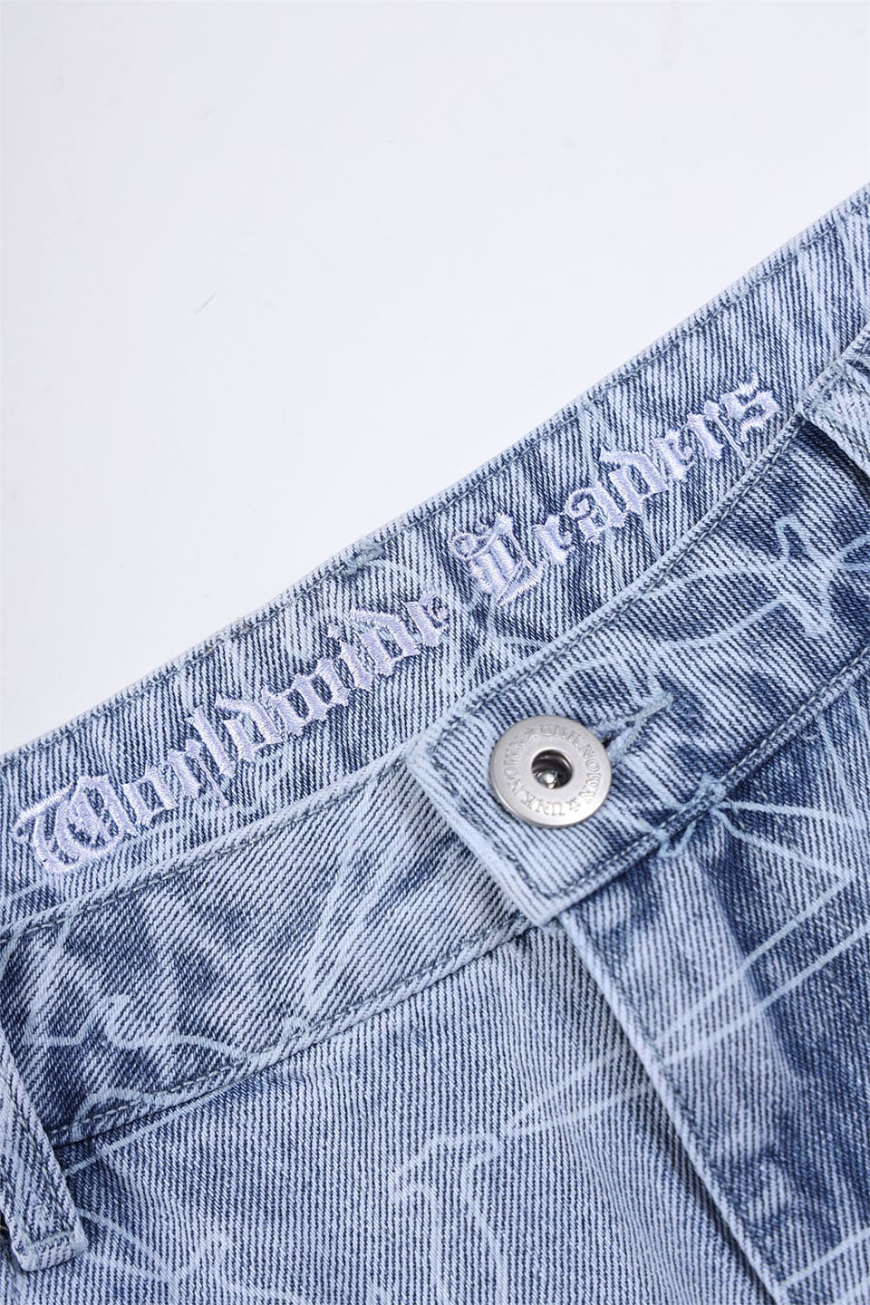 Regular Fit Un Patch Denim