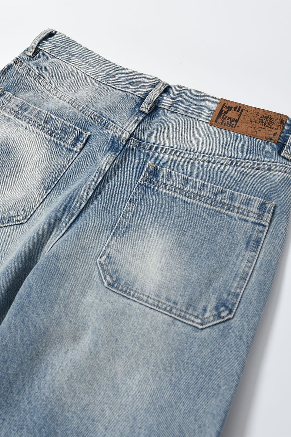 Printed Cross Chains Washed Denim