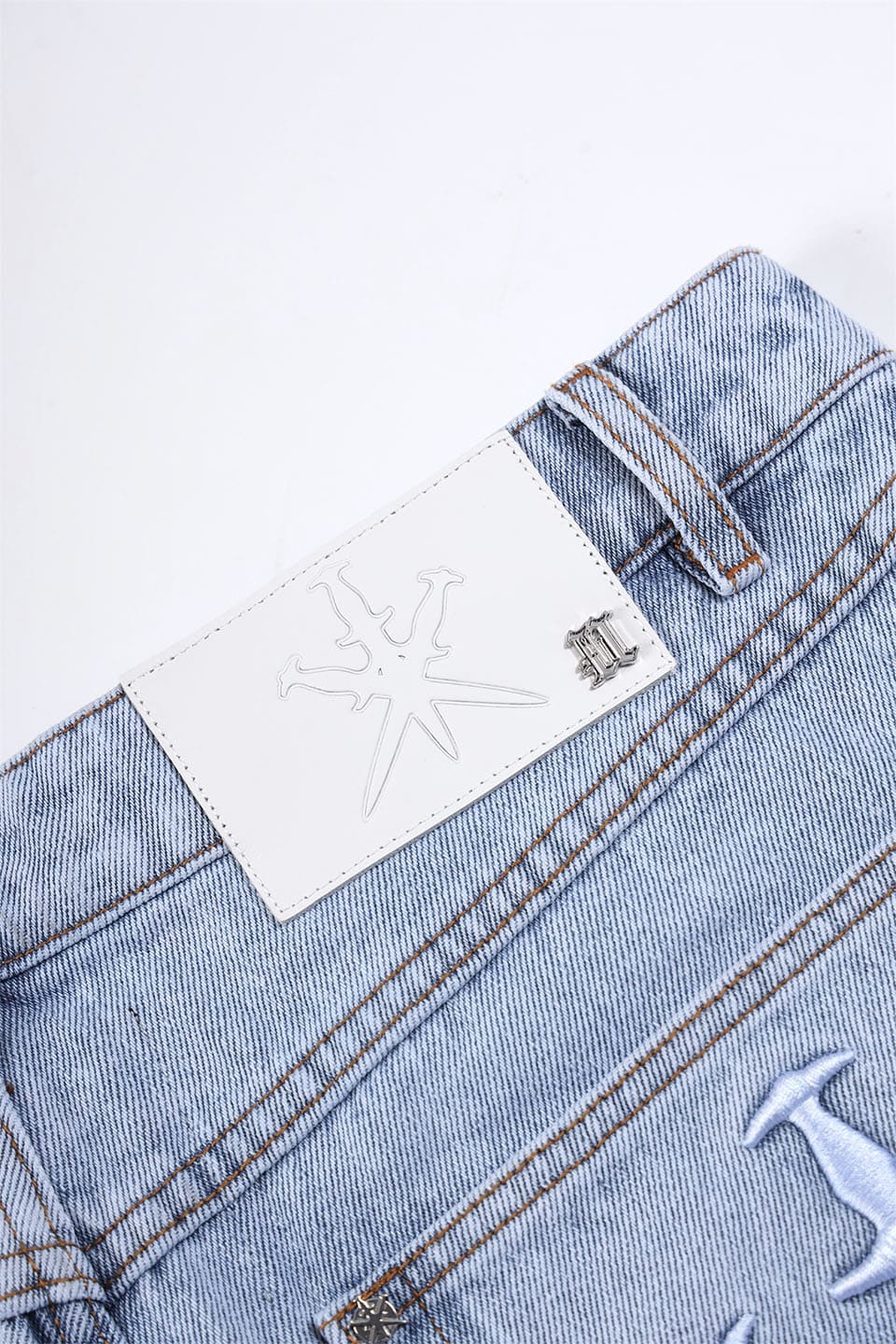 Dagger Emb Denim Shorts