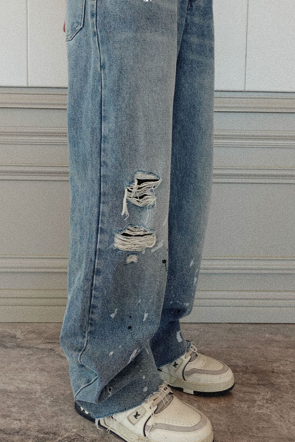 Printed Cross Chains Washed Denim