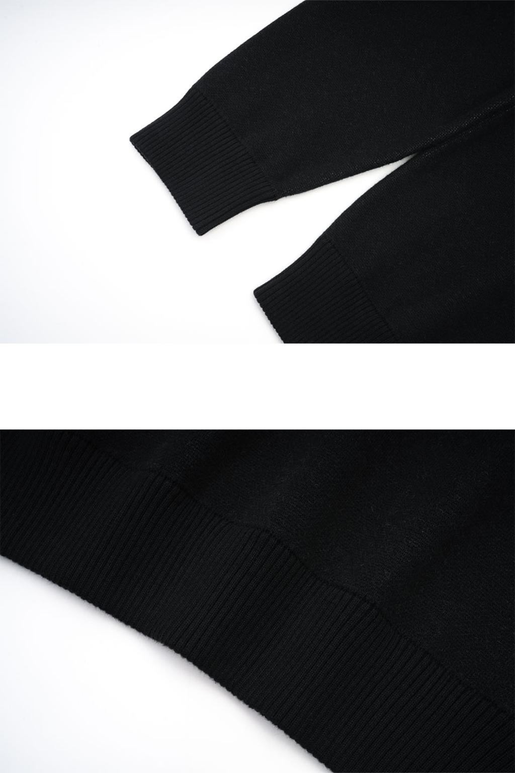 Coca Logo Crew Knit