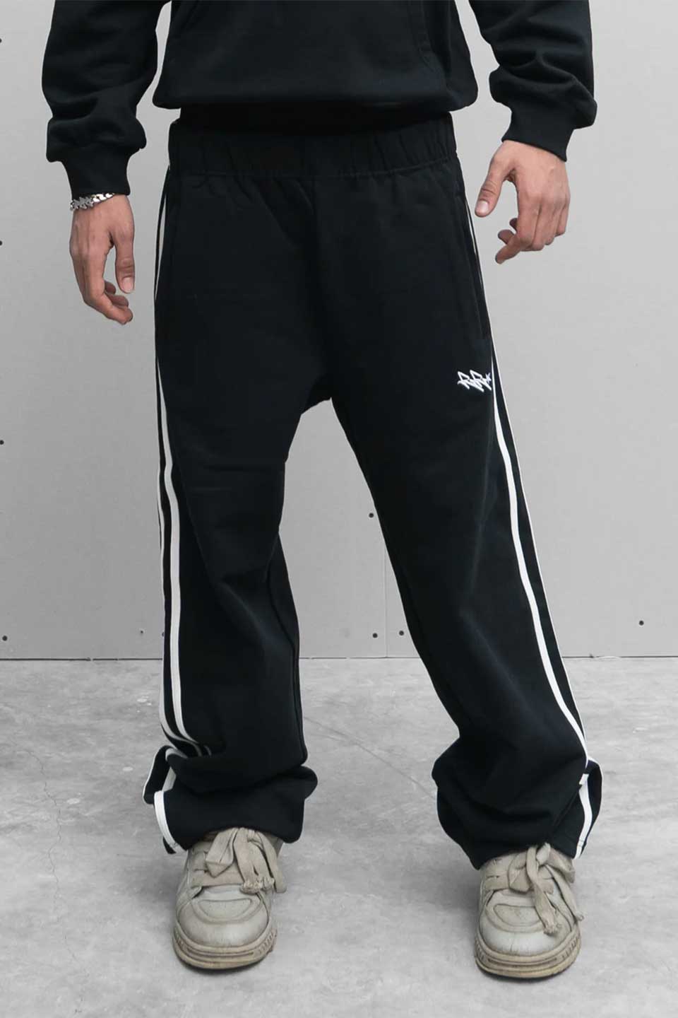 2 Stripe Joggers