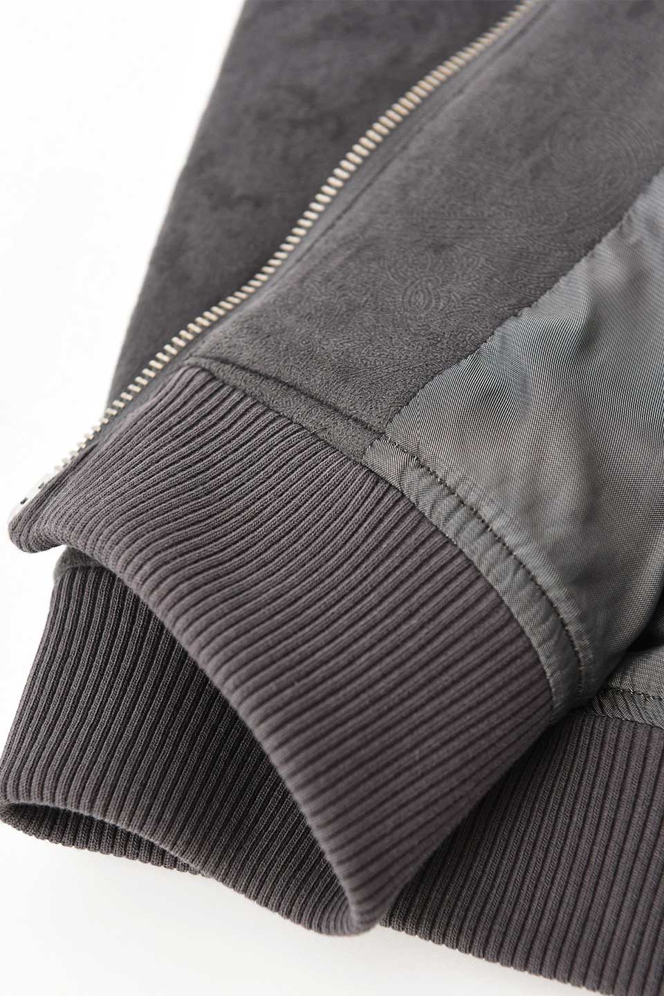 Cashew Flower Texturepearl Zipper Hoodie