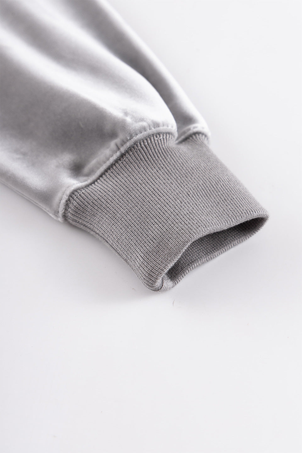 【一部予約商品】Cross Rhinestone Velour Zip Hoodie【10月中旬お届け】