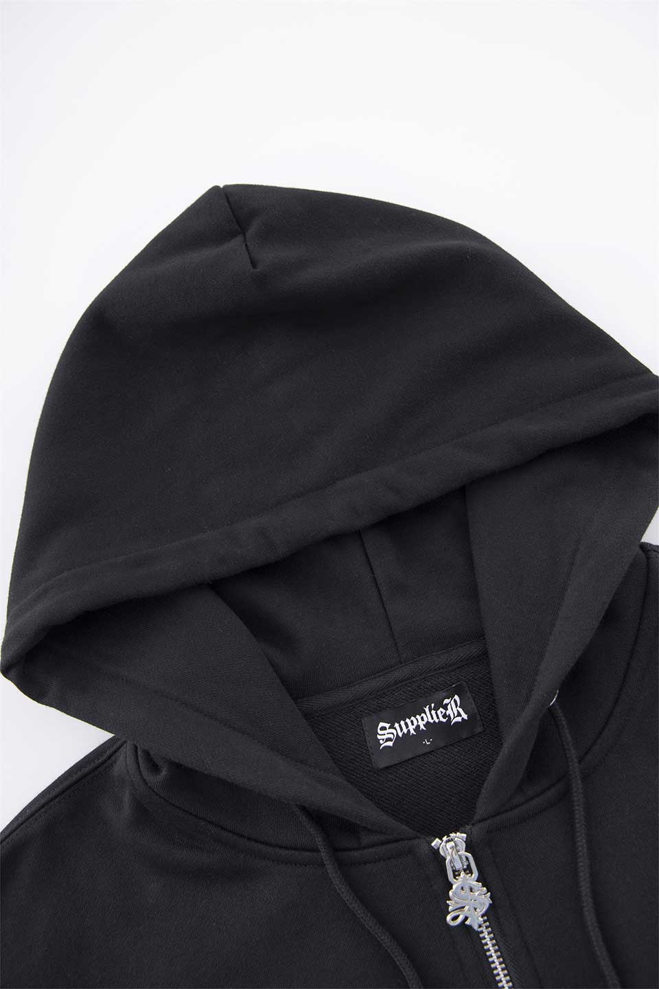【予約商品】Cross Zip Hoodie【11月下旬〜12月上旬お届け】