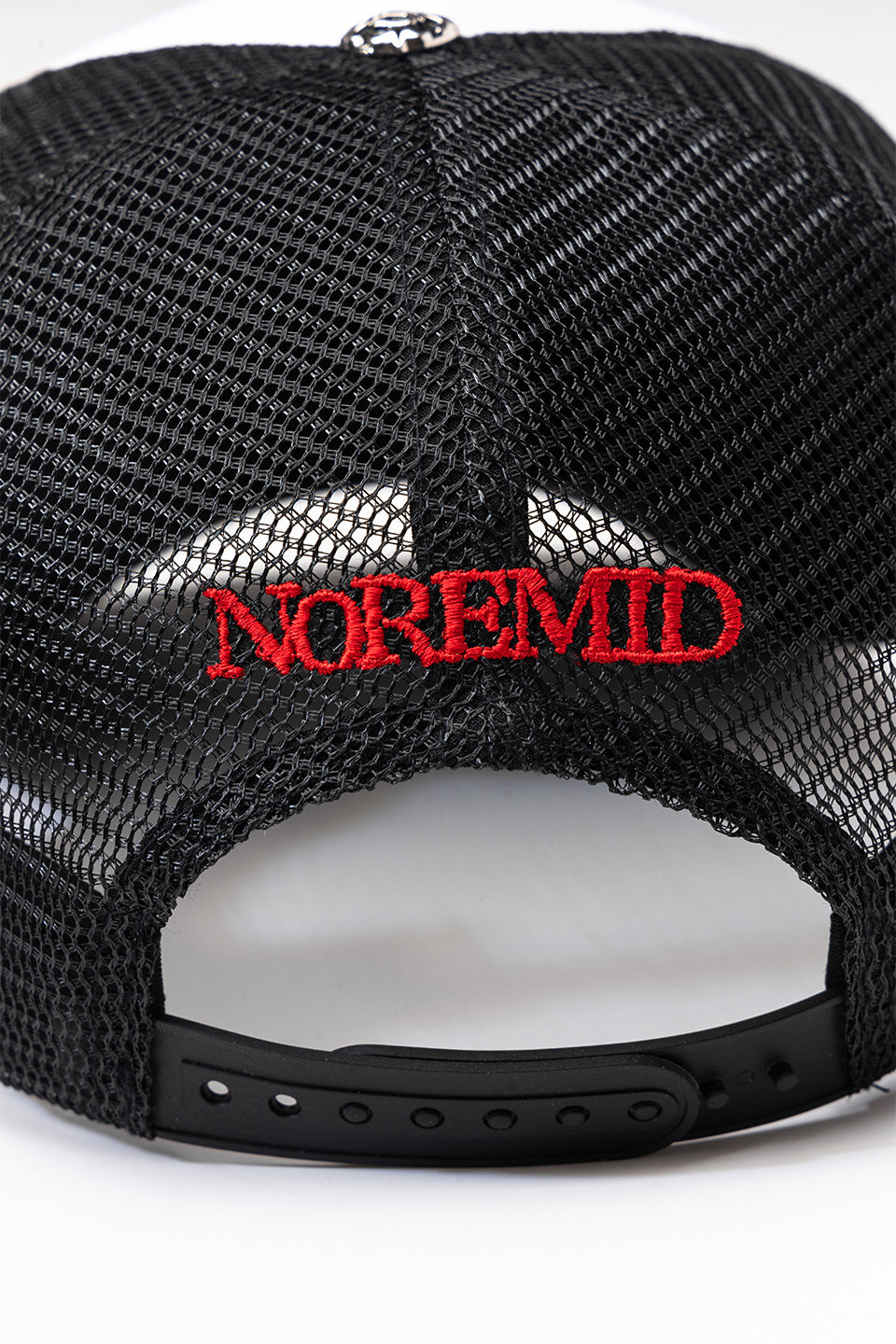Noremid X Supplier Spier Web Cross Leather Patch Mesh Cap