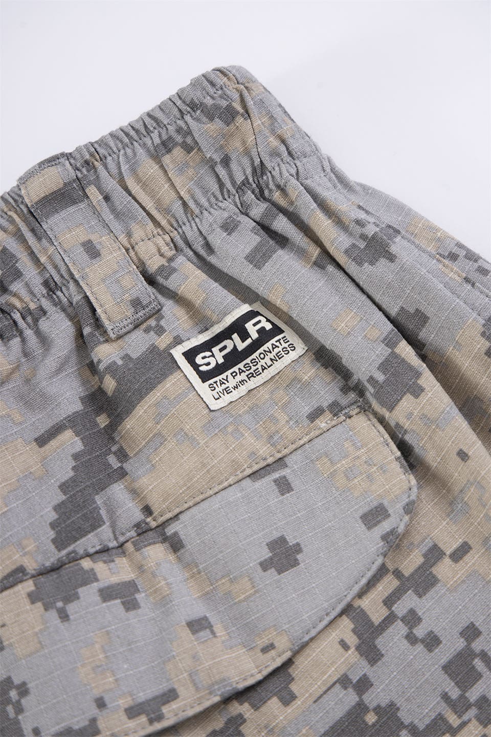 6-Pocket Cargo Shorts