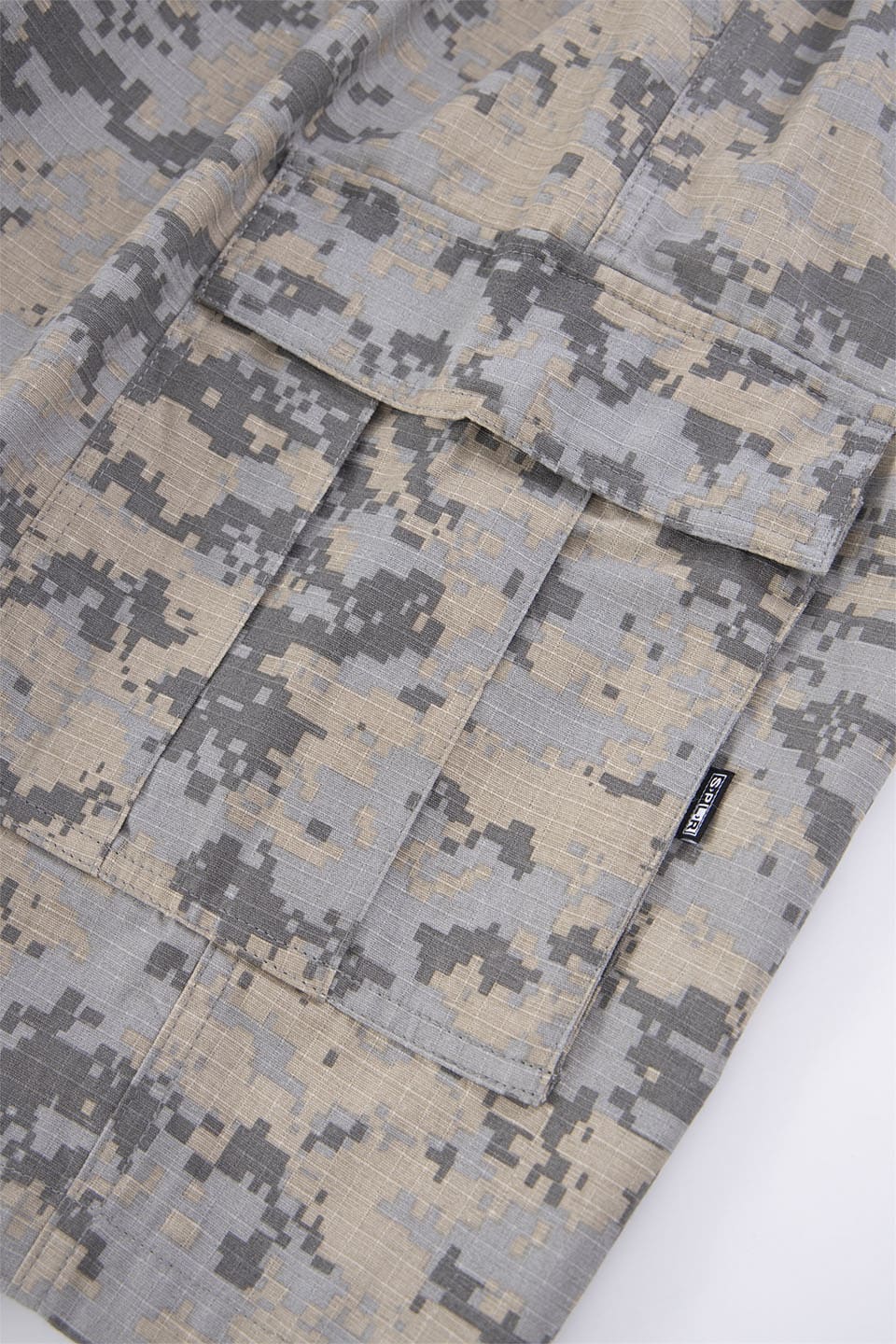 6-Pocket Cargo Shorts