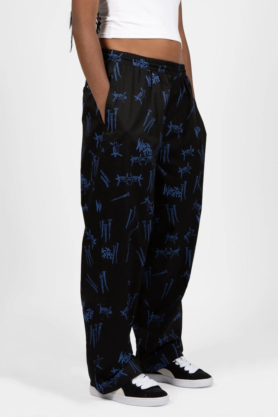 Jay Pant Over Blind