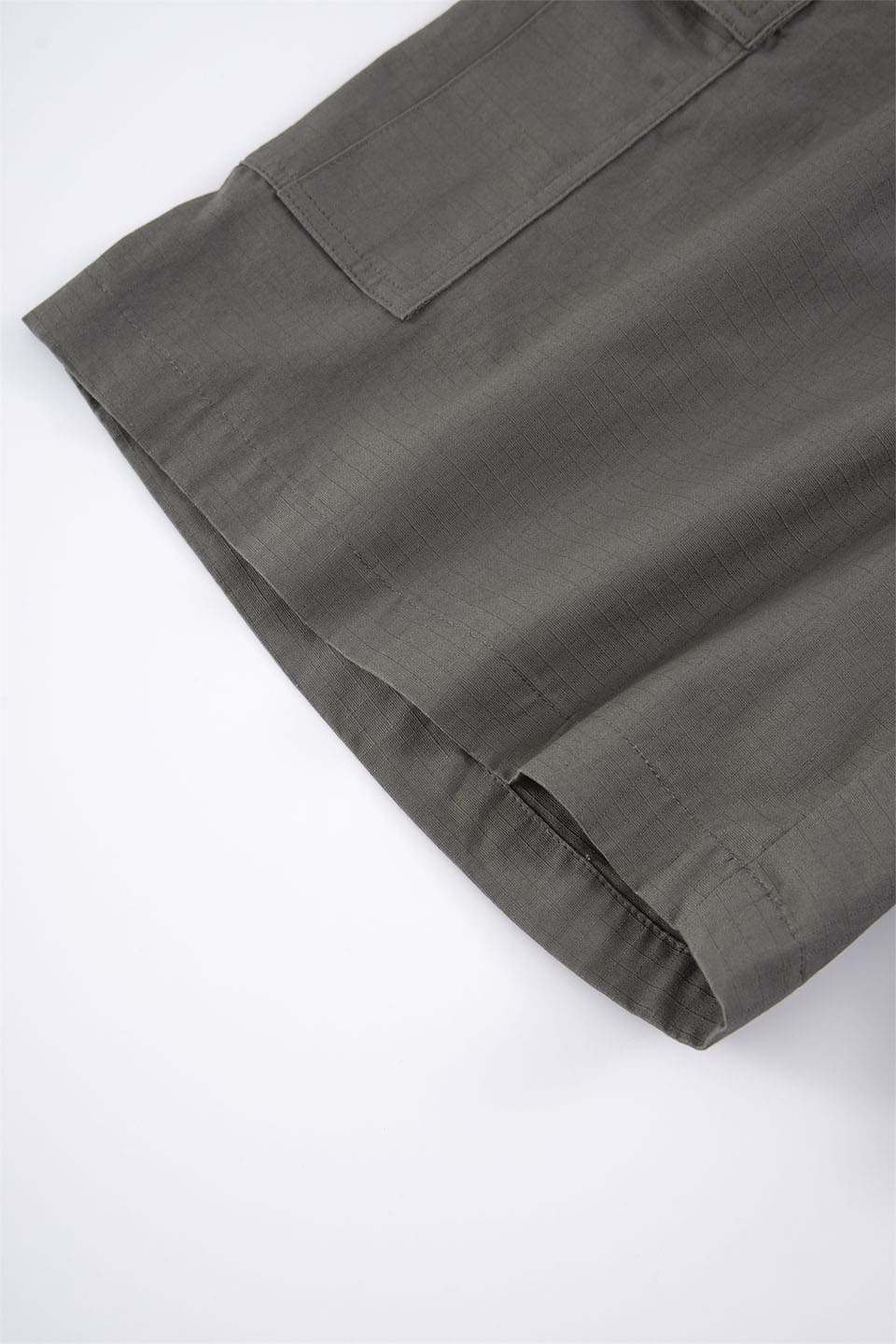 6-Pocket Cargo Shorts