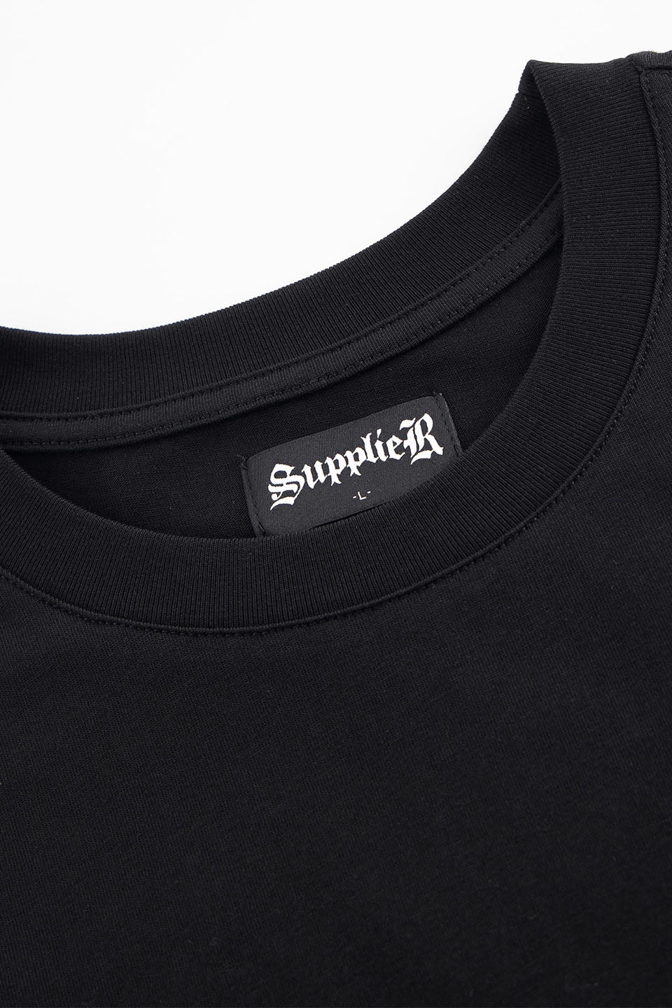 Outline Cross Tee