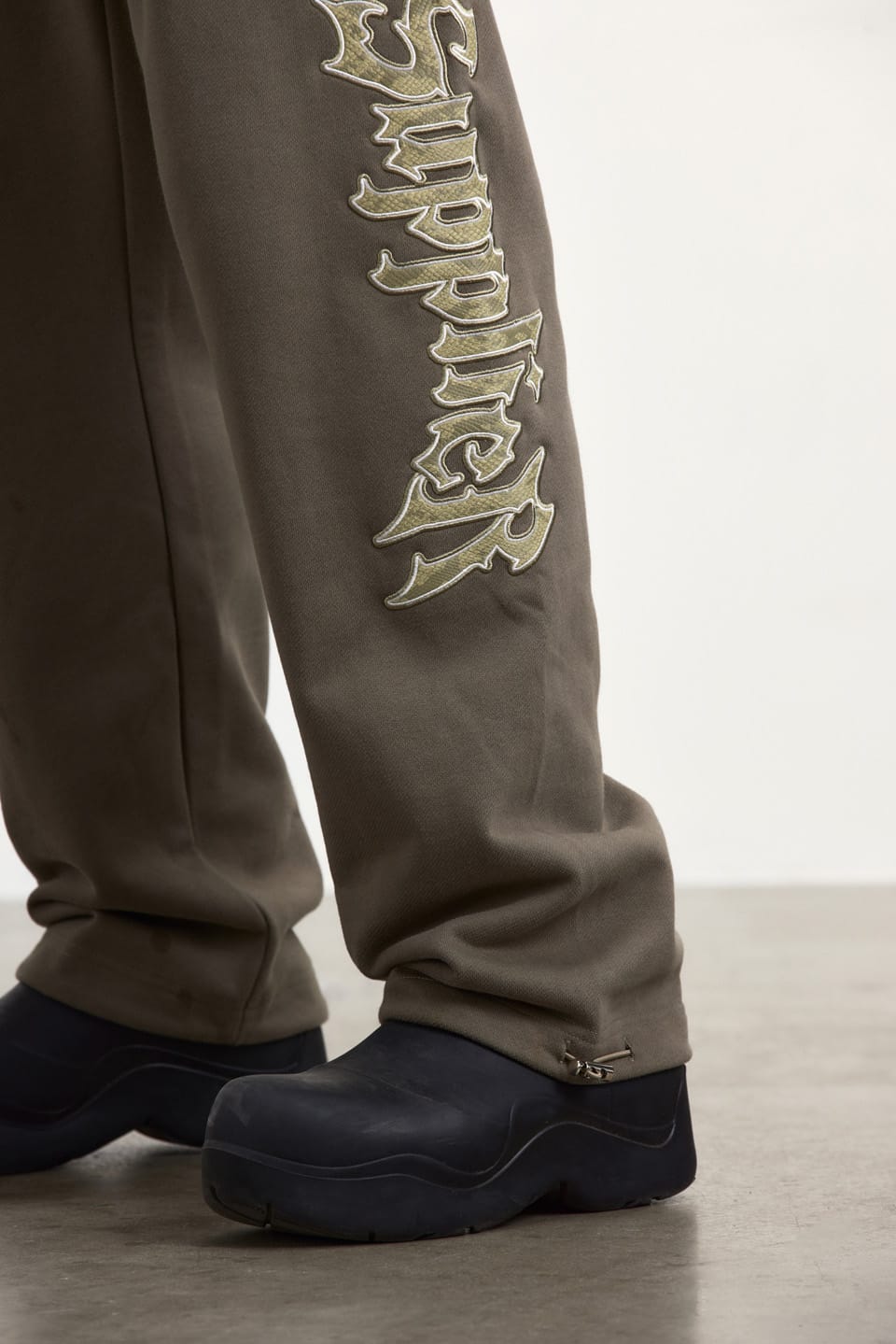 Python Iron Logo Sweat Pants