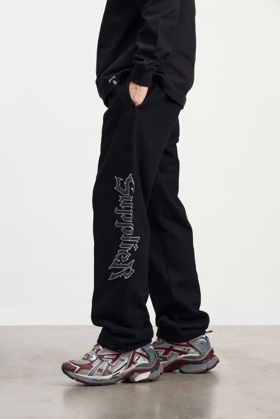 Python Iron Logo Sweat Pants