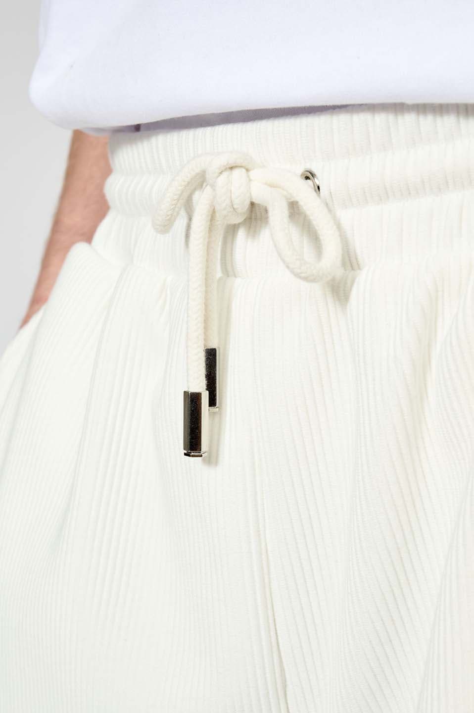 Pleats Wide Jogger