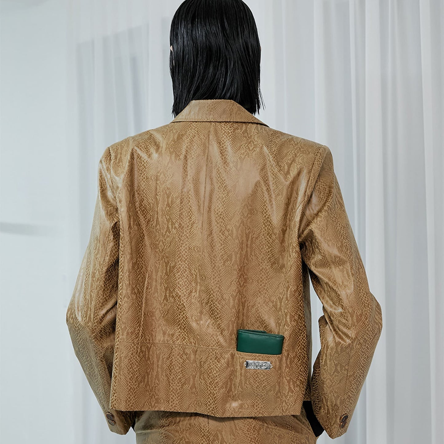 Pyton Blazer