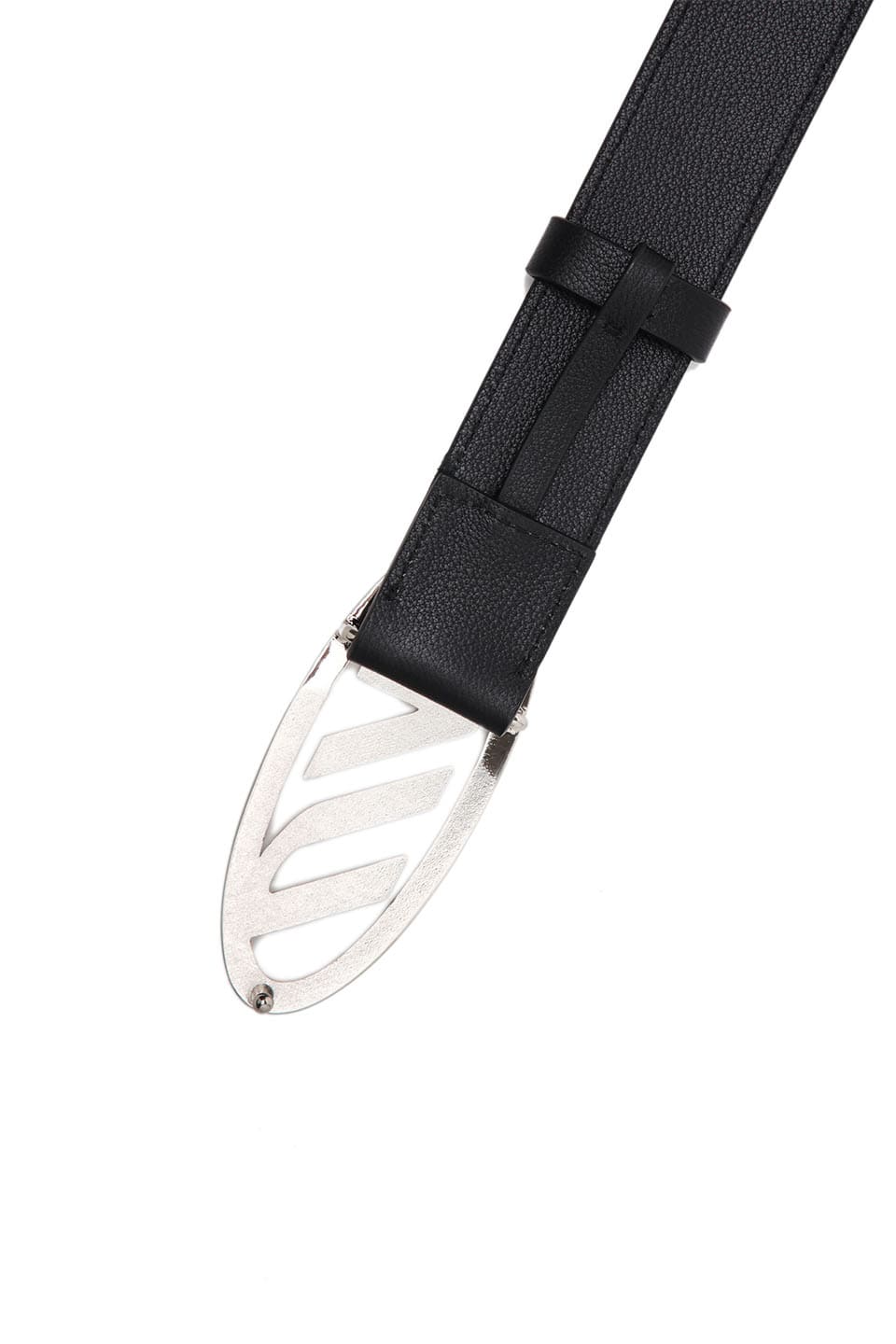 Un Buckle Leather Belt