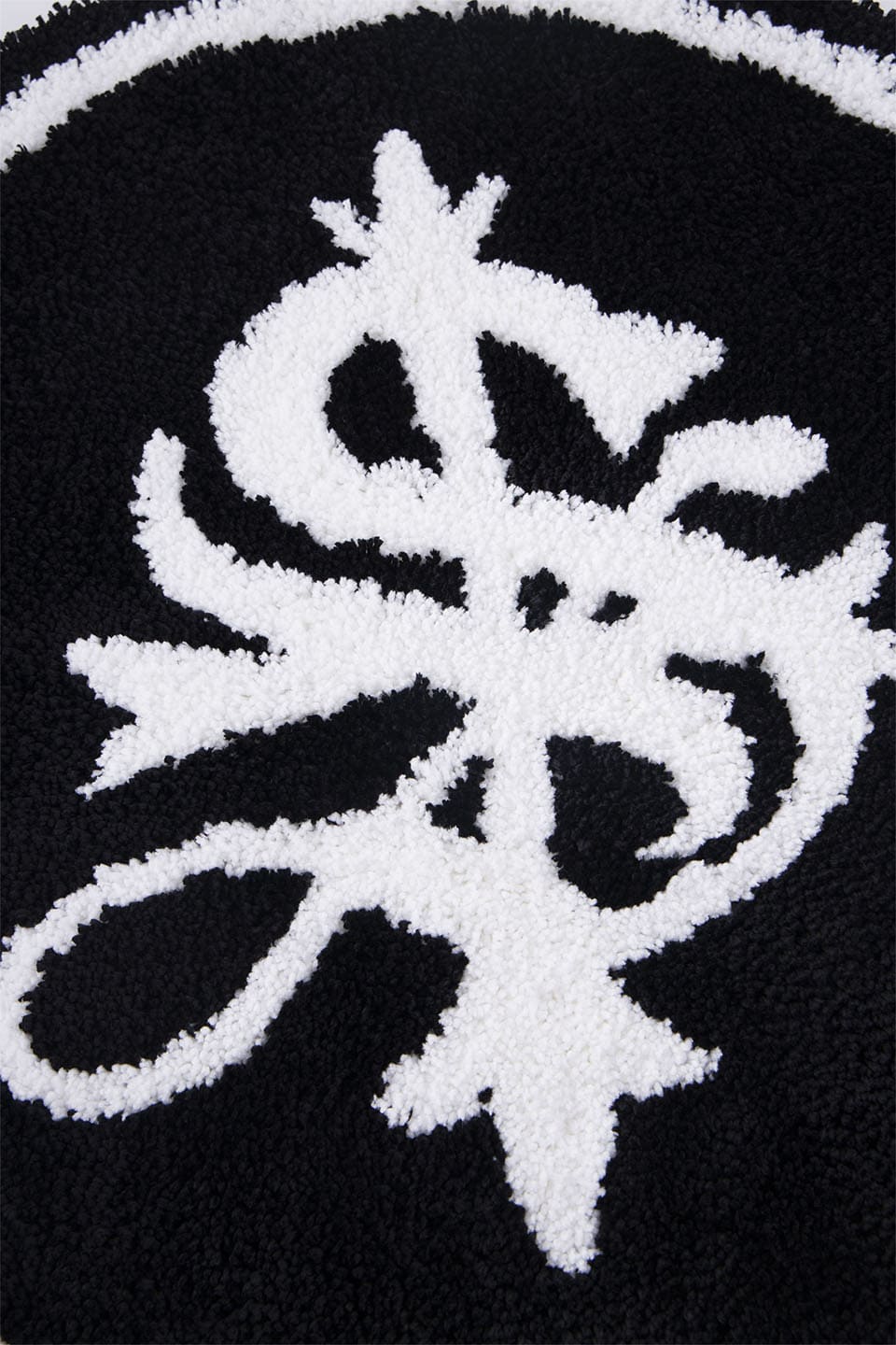 Supplier Cross Round Rug