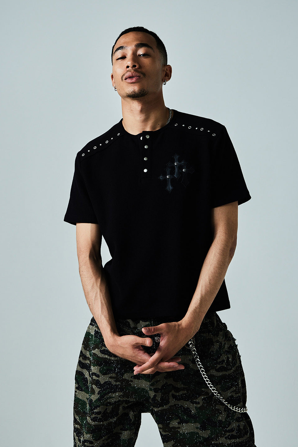Studs Cross Patch Rib Tee