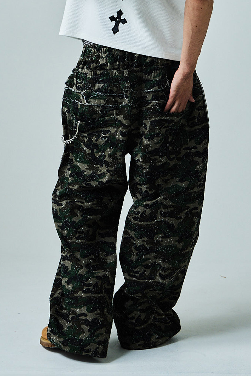 Needle-Punched Camo Wide Pants
