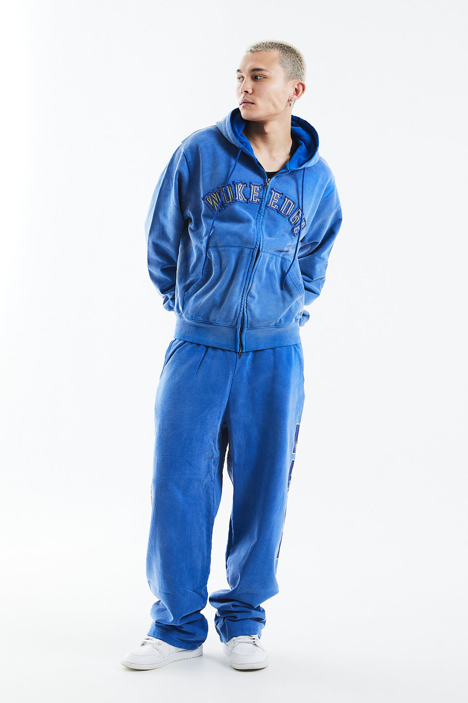 Faded Embroidery Zip Up Hoodie｜WOKE EDGE｜フーディー