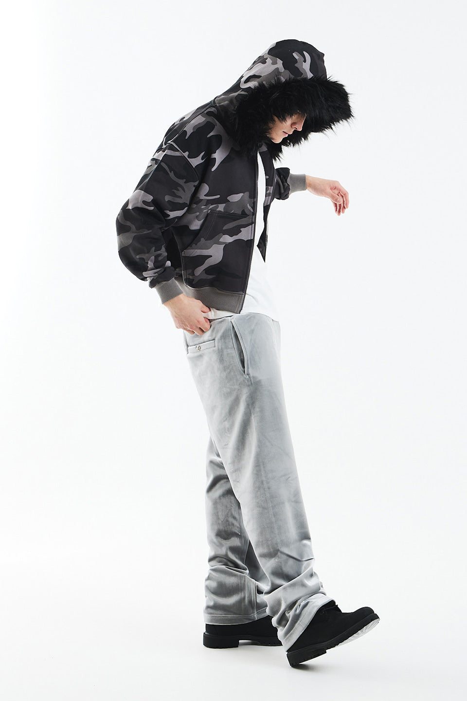 Camouflage Faux Fur Cross Zip Hoodie｜SUPPLIER｜フーディー