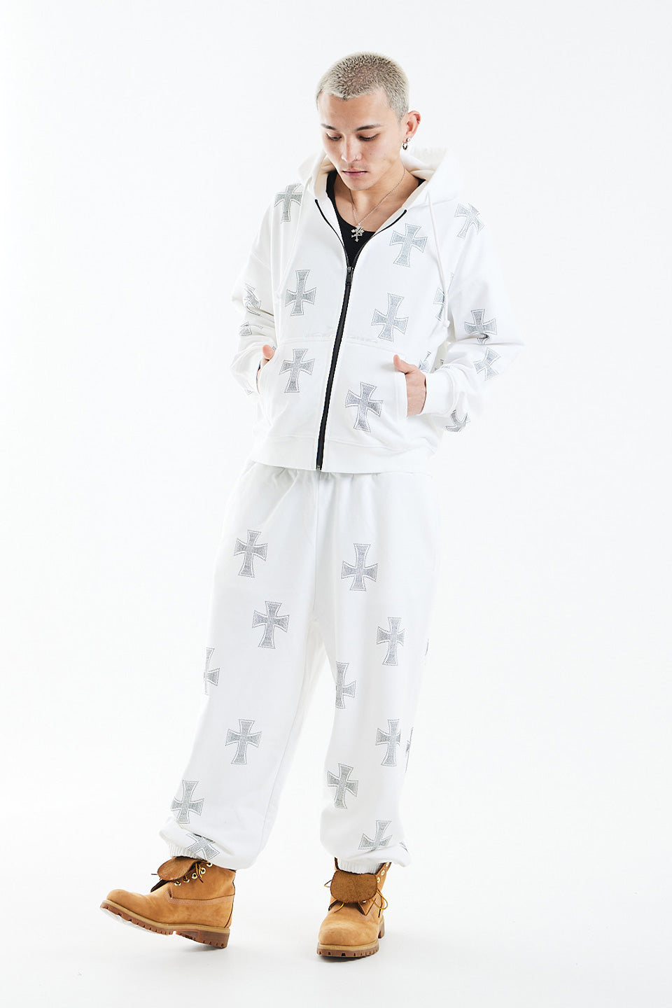 White Cross Rhinestone Zip Hoodie｜Unknown London｜フーディー