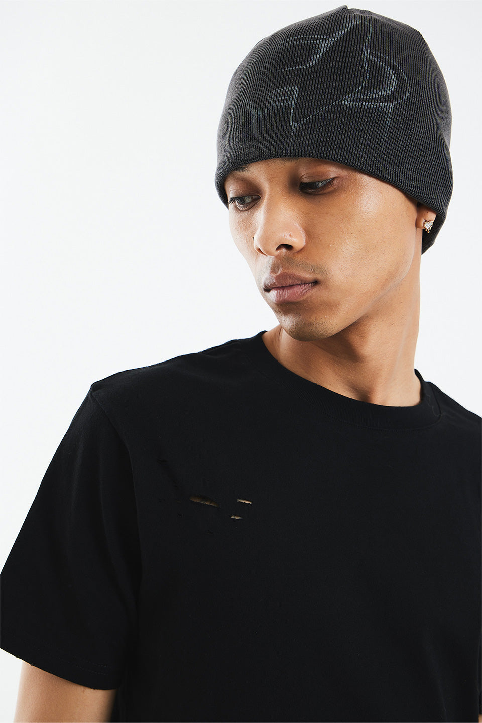 Pierced Beanie Black