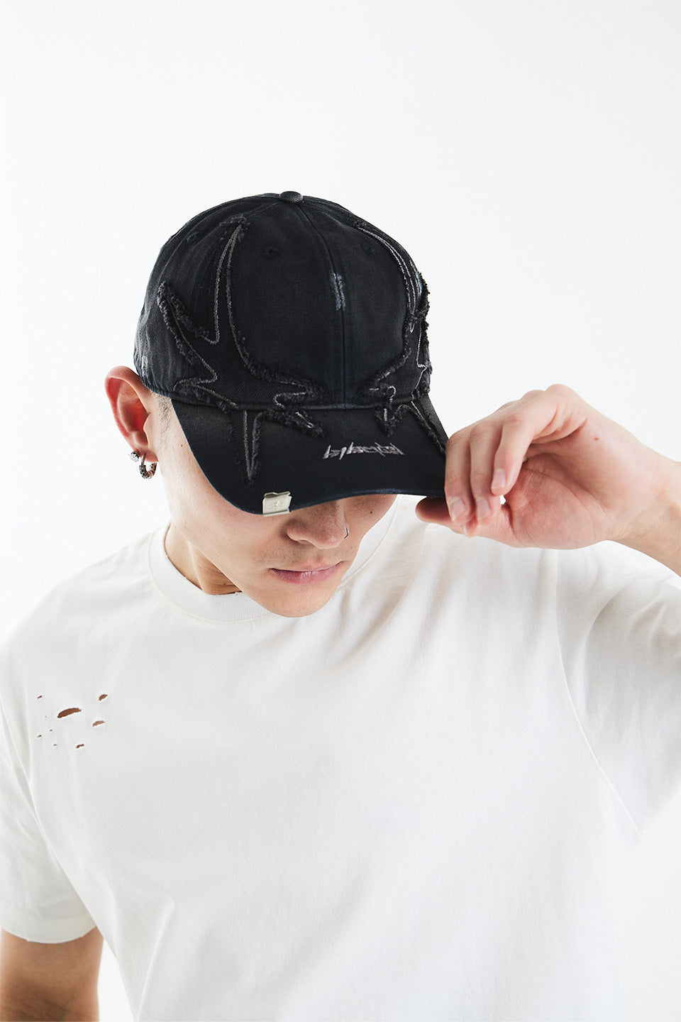 EYES Distressed Cap