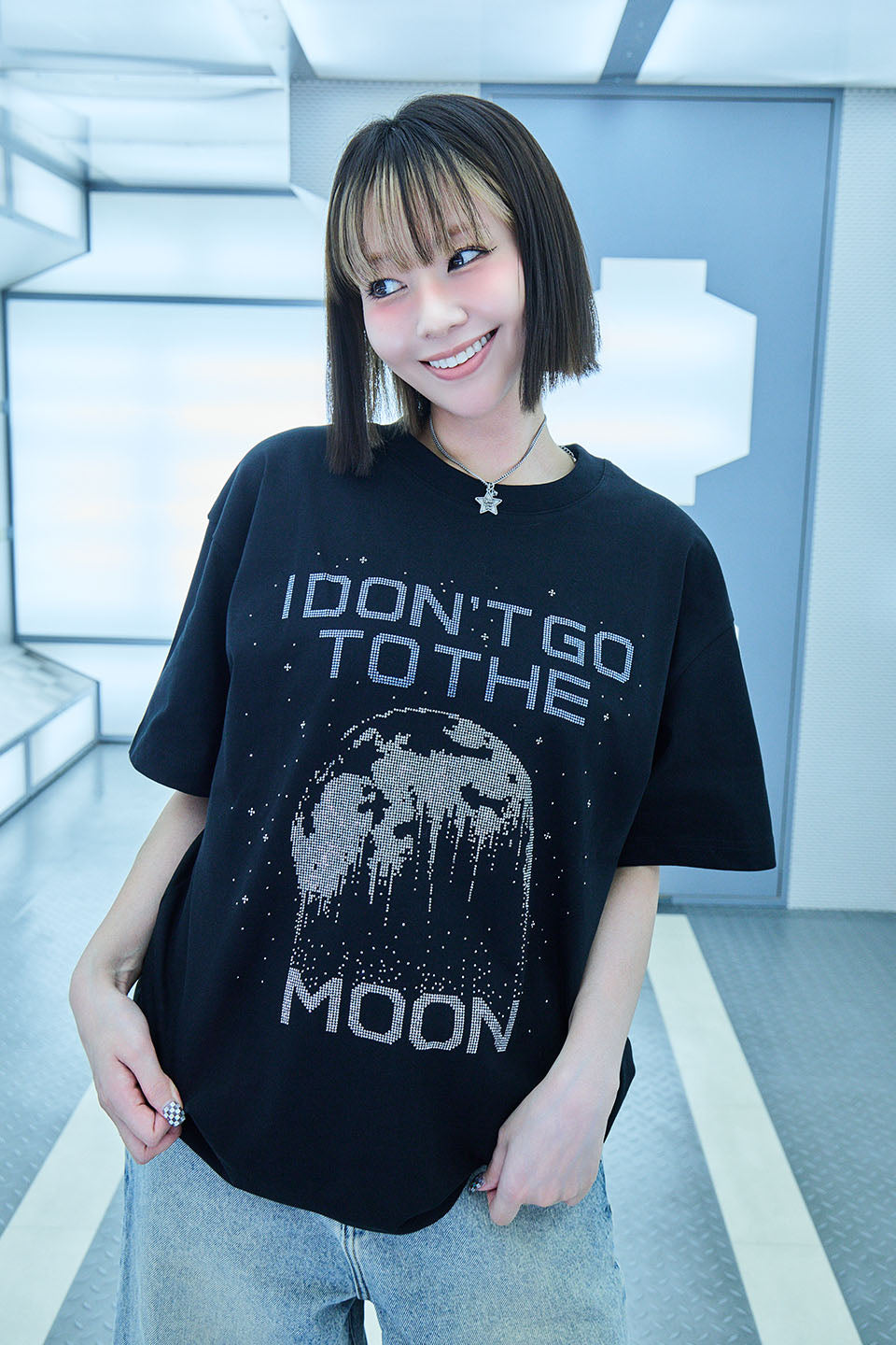 【I don't go to the moon】 Moon Rhinestone Tee - Oversize Fit