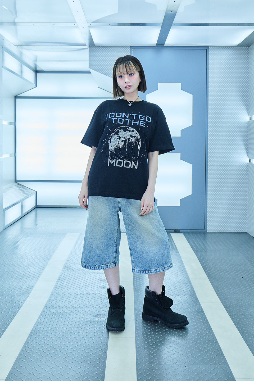 【I don't go to the moon】 Moon Rhinestone Tee - Oversize Fit