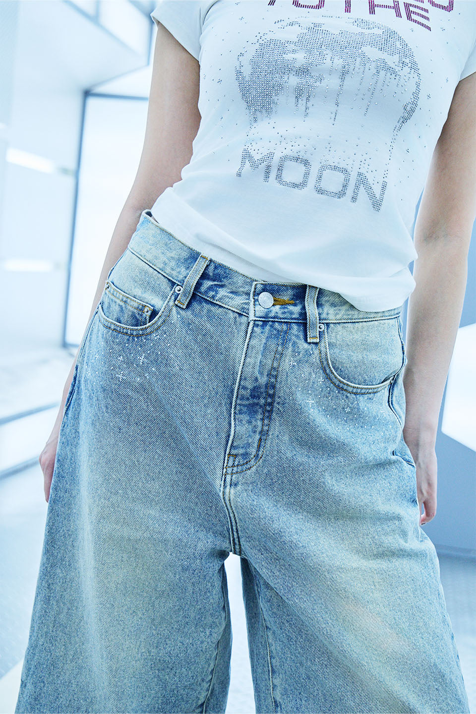 【I don't go to the moon】Moon Rhinestone Baggy Denim Shorts