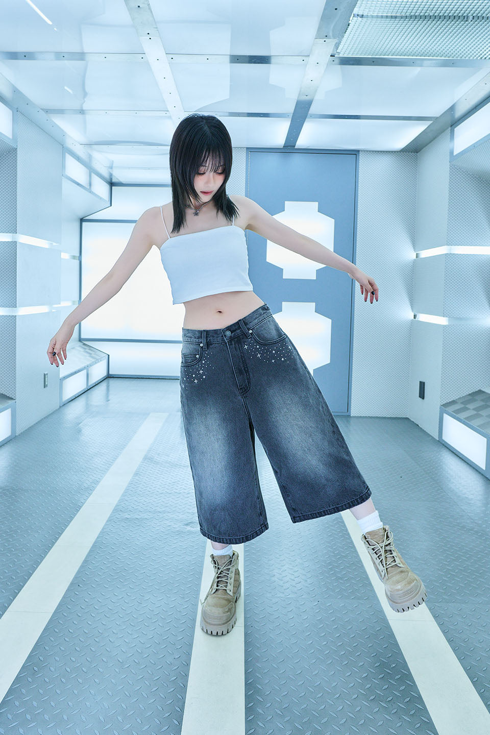 【I don't go to the moon】Moon Rhinestone Baggy Denim Shorts