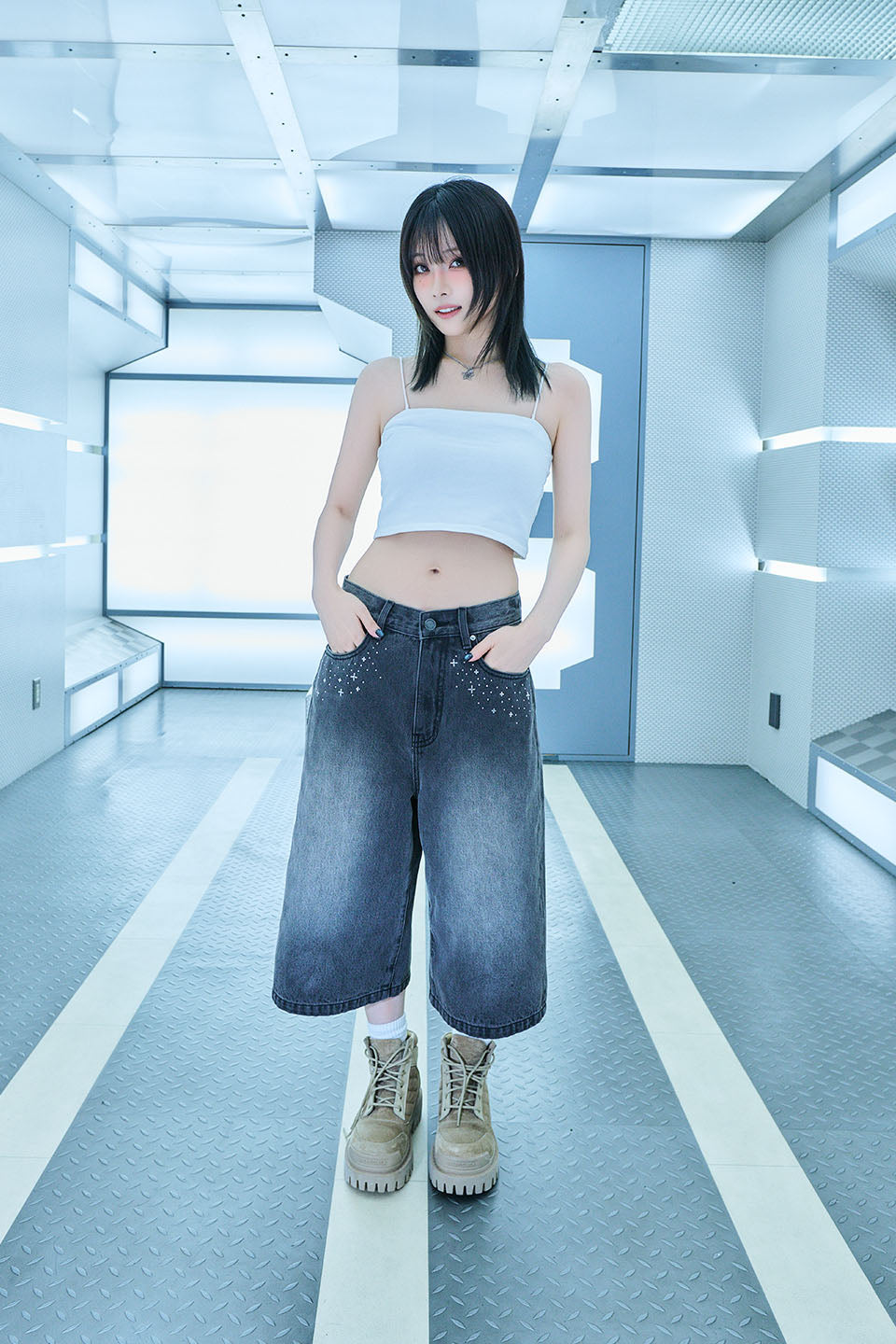 【I don't go to the moon】Moon Rhinestone Baggy Denim Shorts