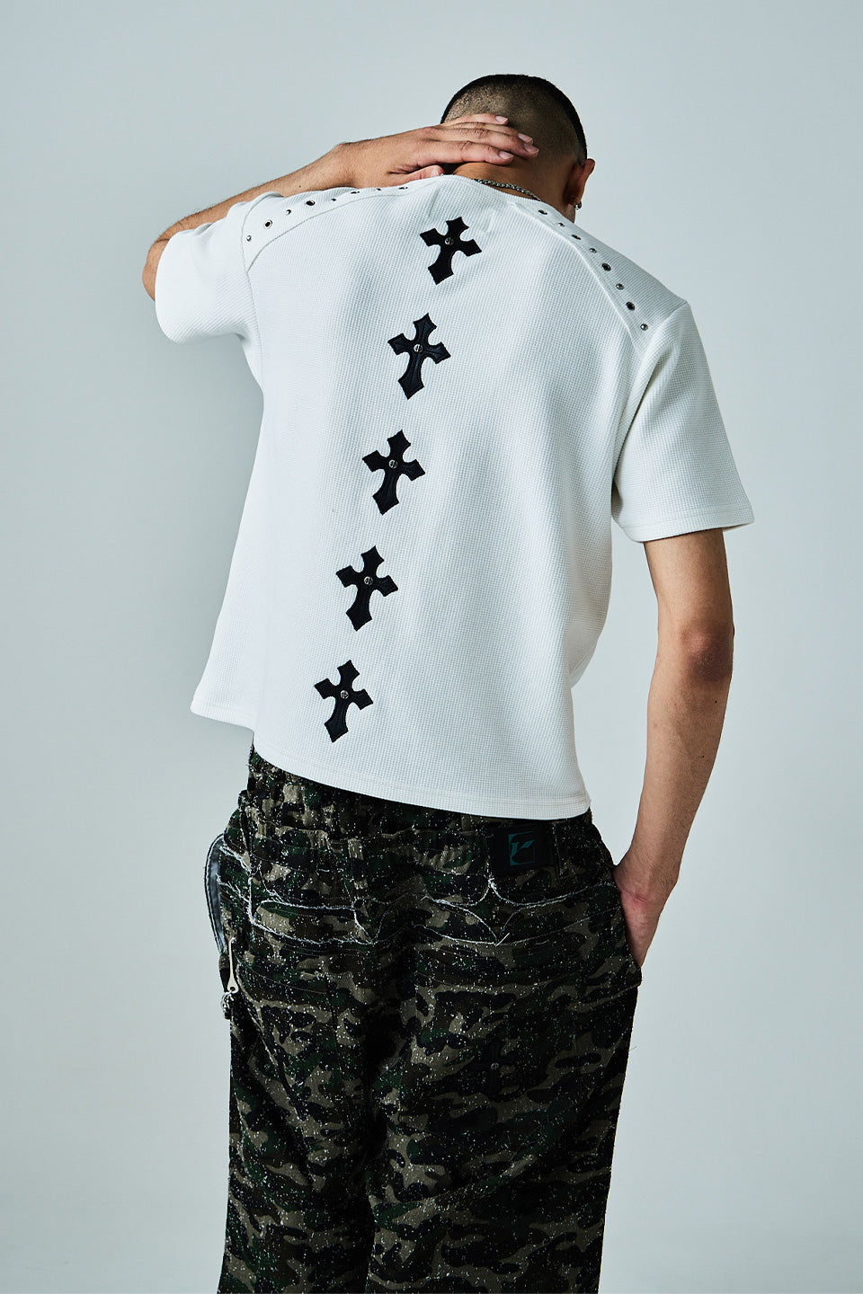 Studs Cross Patch Rib Tee