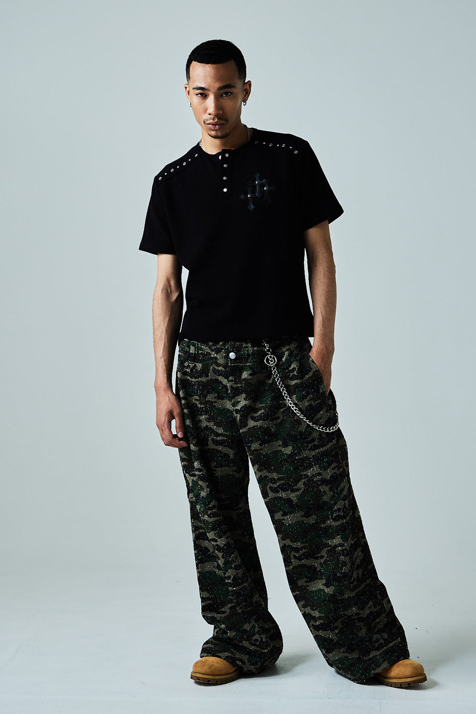 Studs Cross Patch Rib Tee
