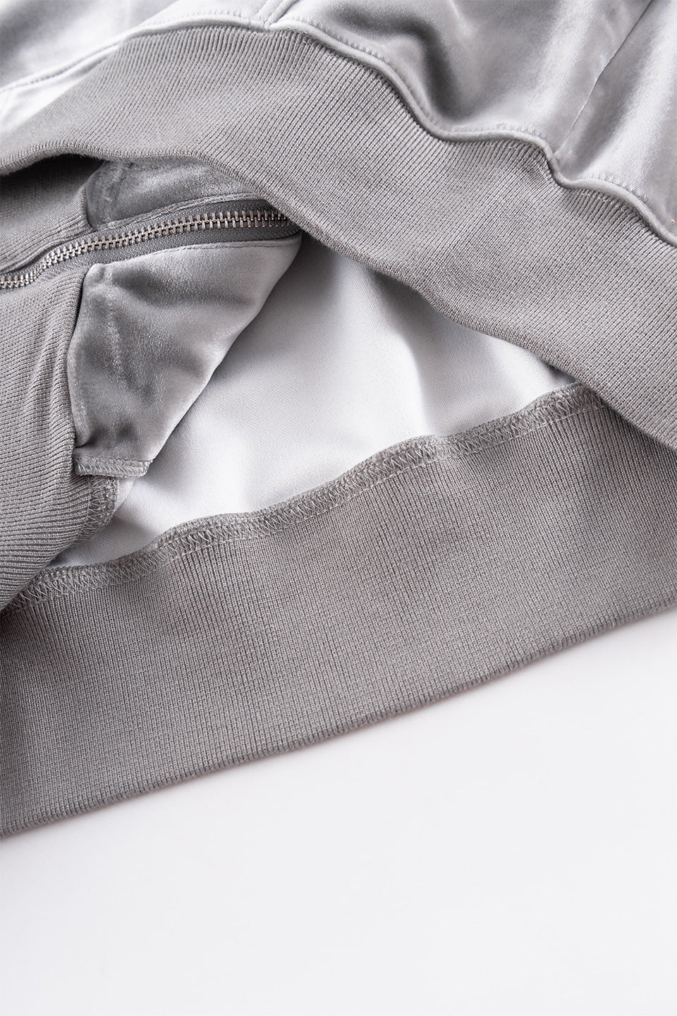 【一部予約商品】Cross Rhinestone Velour Zip Hoodie【10月中旬お届け】