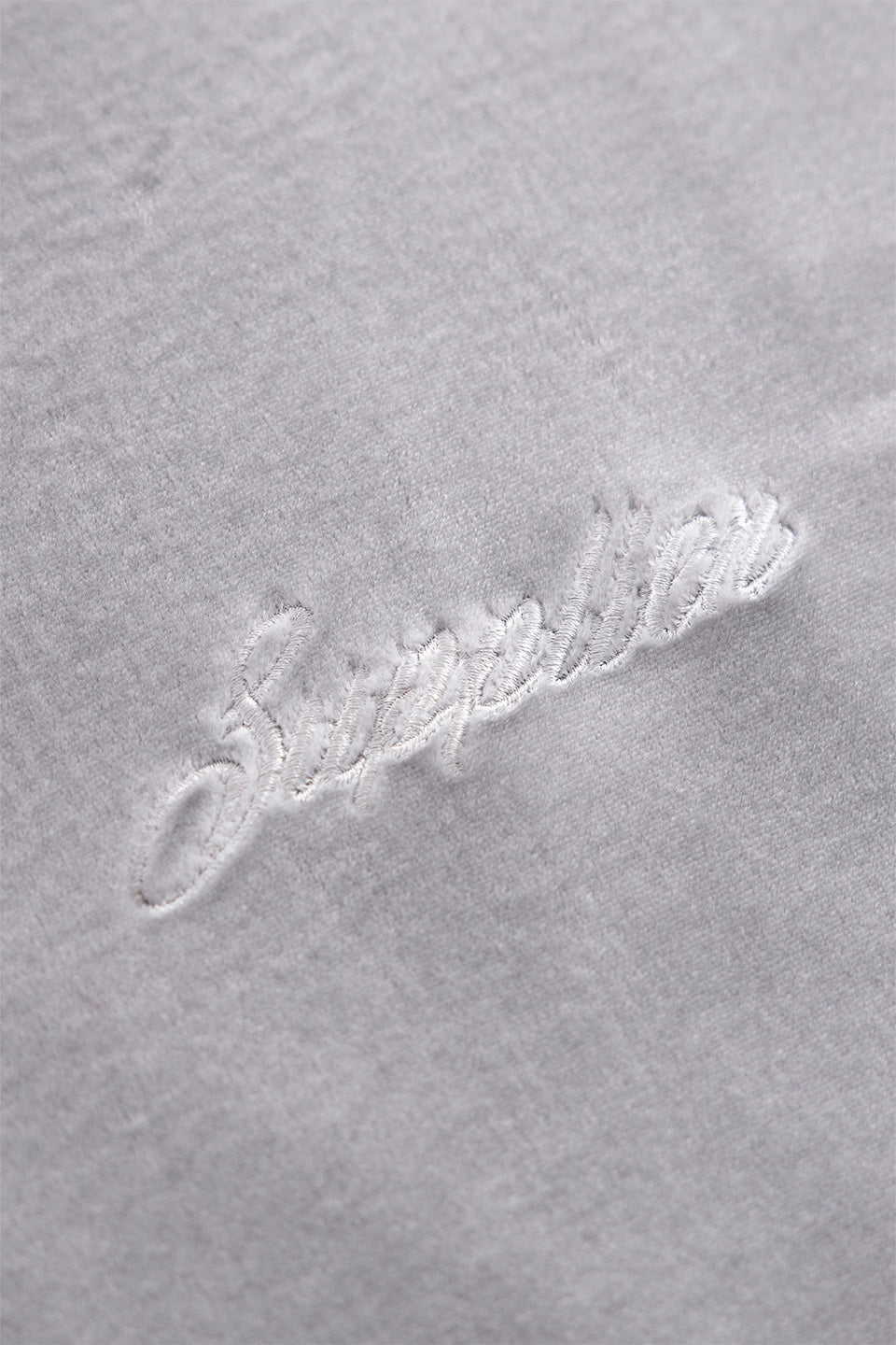 【一部予約商品】Cross Rhinestone Velour Zip Hoodie【10月中旬お届け】