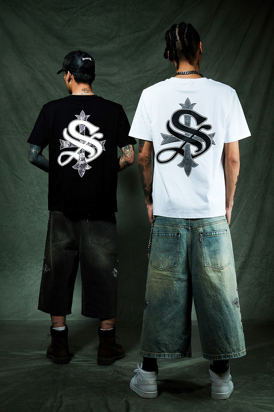 Cross Tee White & Black (Slim Silhouette)