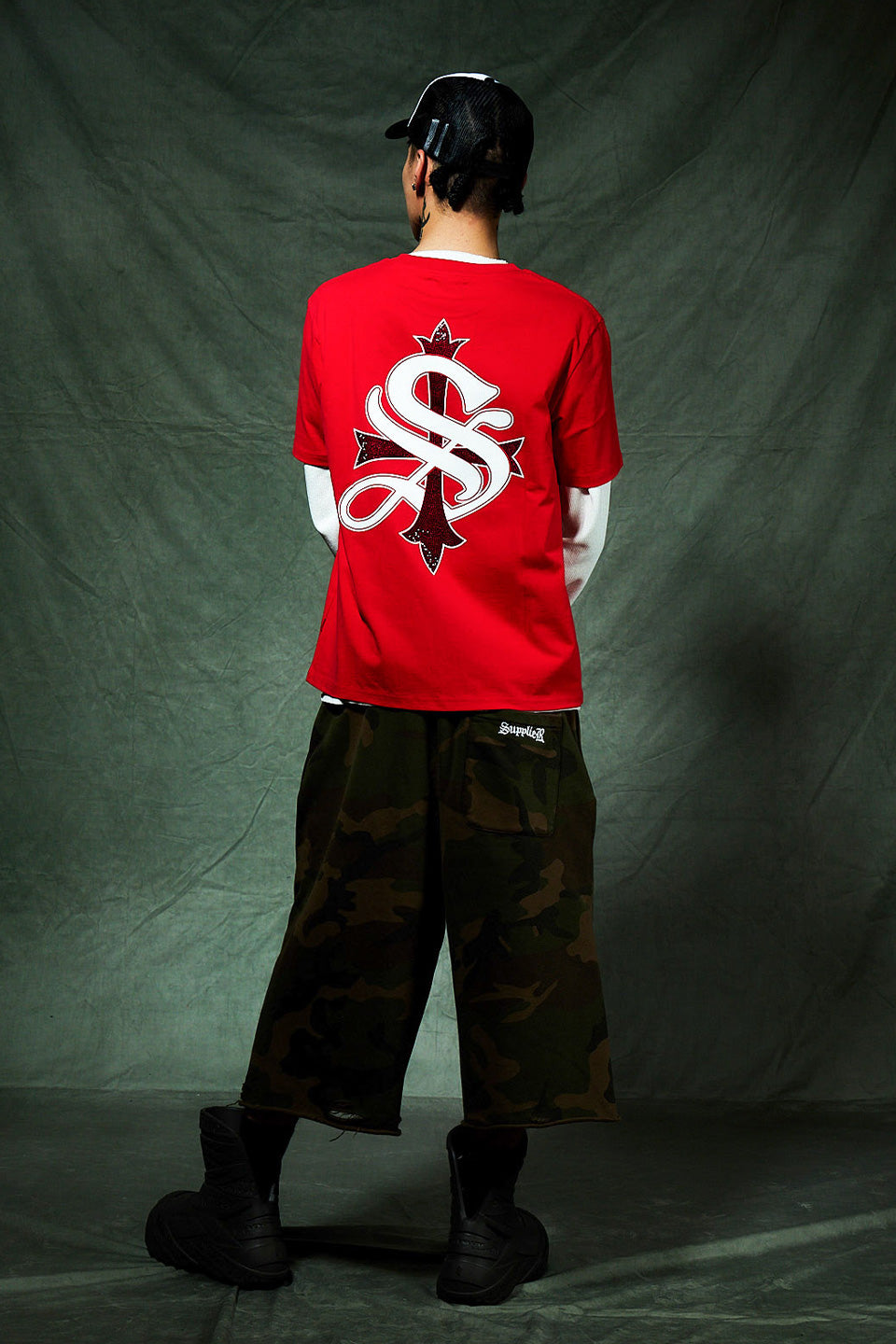 Cross Tee Red & Black (Slim Silhouette)