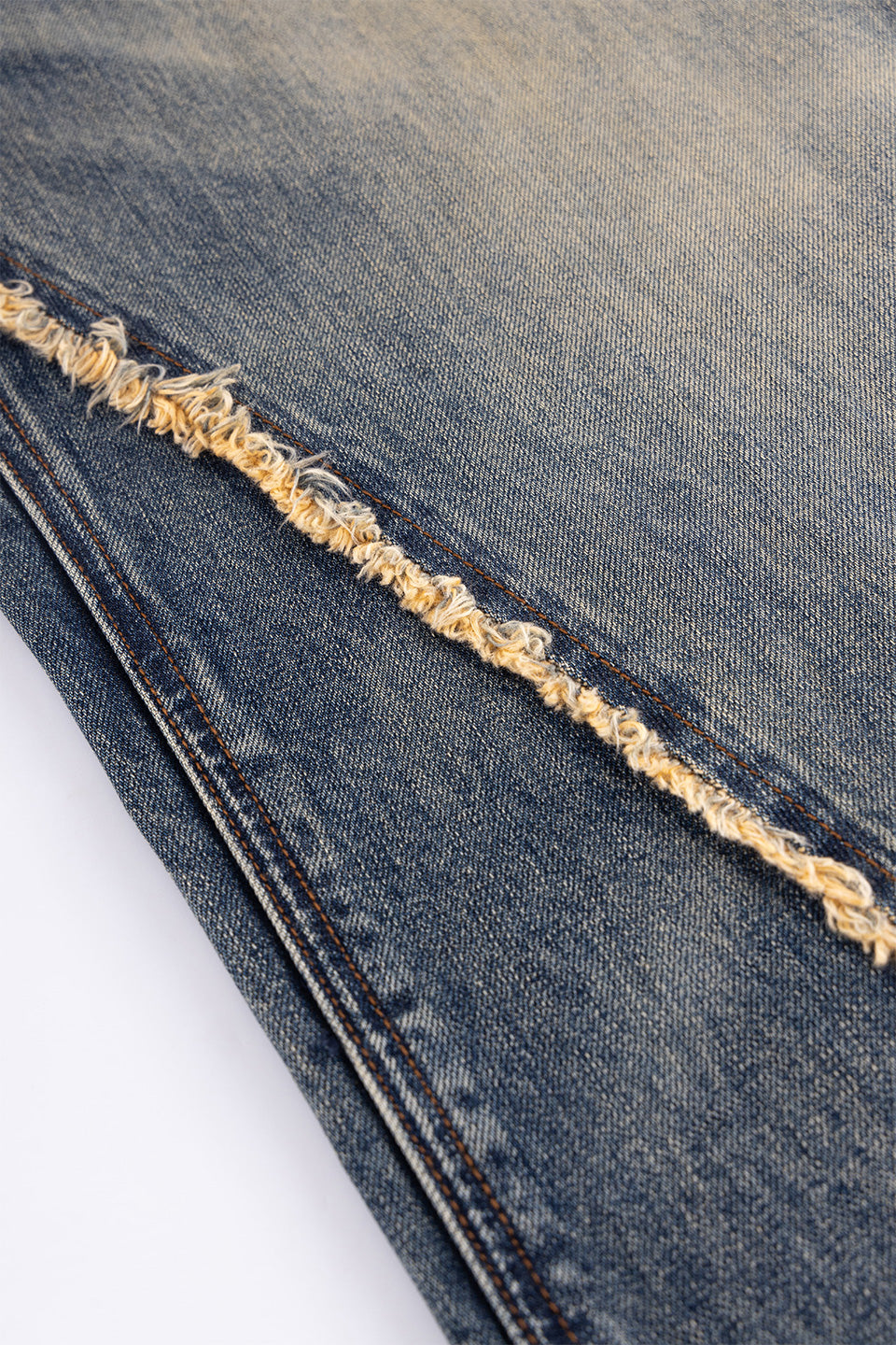 Curve Switching Baggy Denim Pants