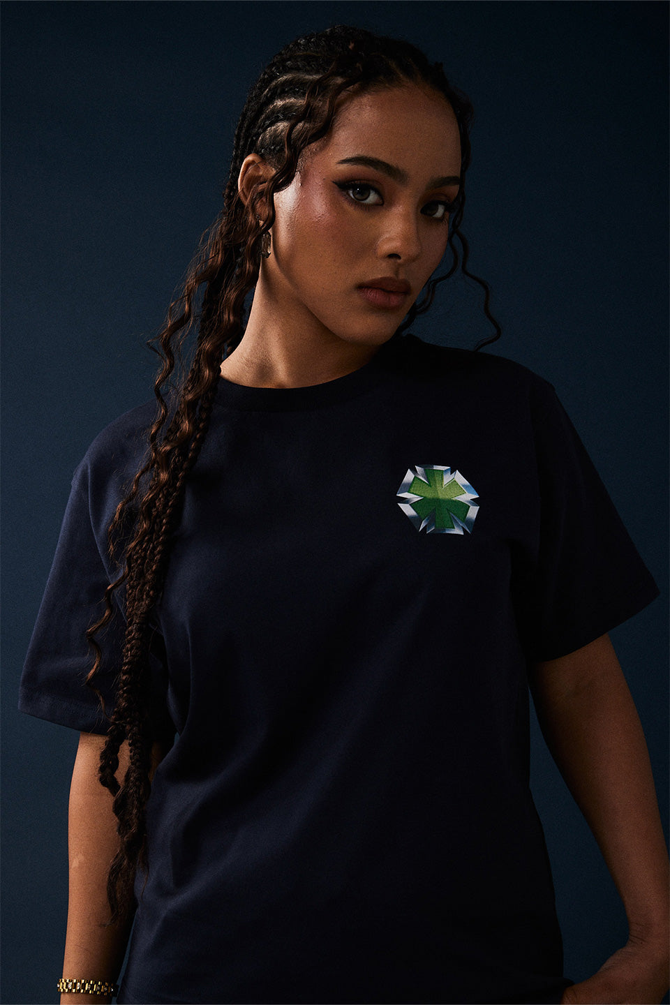 signal emblem tee