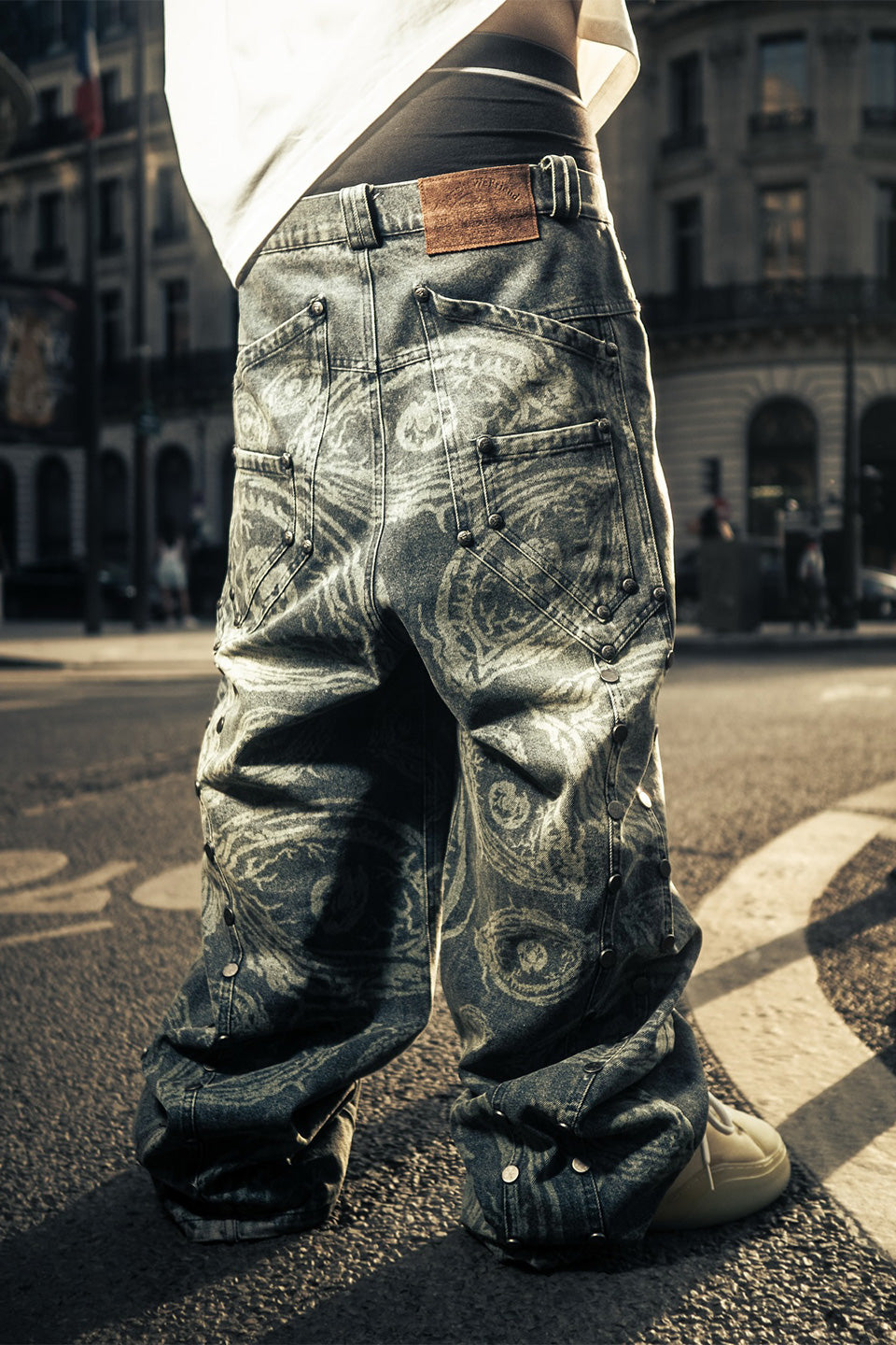 Eyethought 2.0 Distressed Baggy Denims With Embroidery & Studs