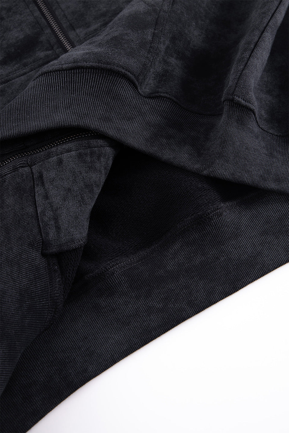 【一部予約商品】Faux Fur Cross Zip Hoodie【10月上旬~中旬お届け】