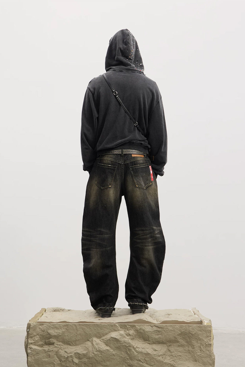 Five Button Curved Knife Jeans
