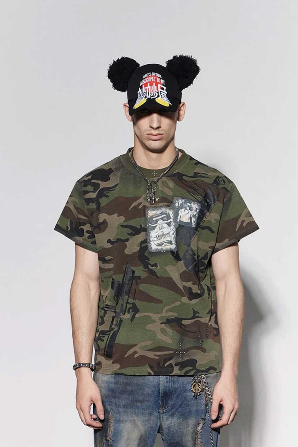 Graffiti Camo Rivet Cross T-Shirt