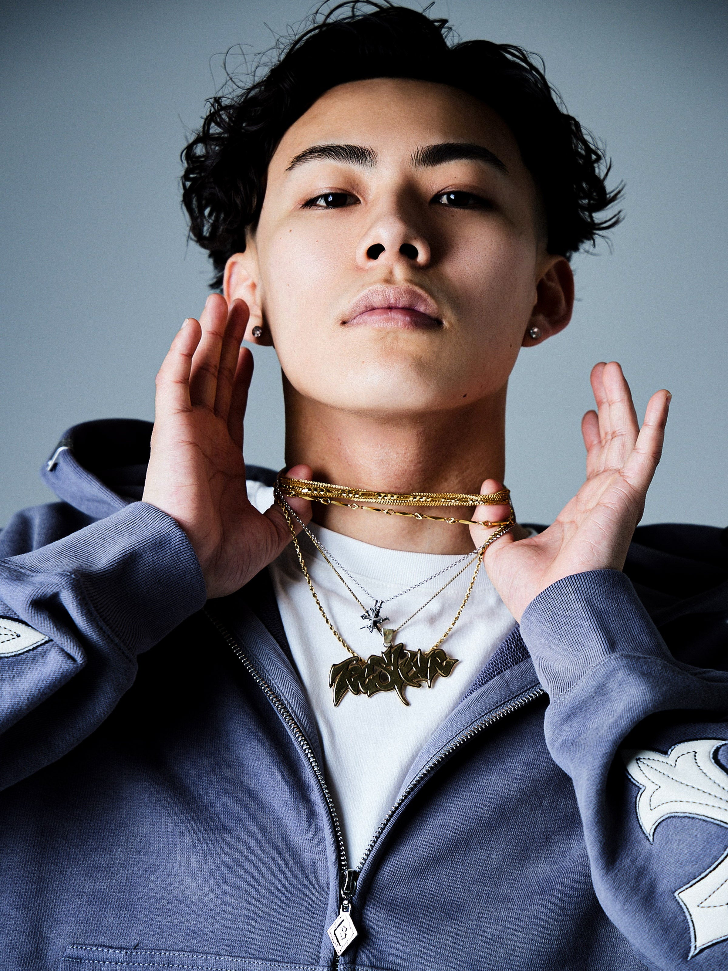 SUPPLIER X UNKNOWN LONDON worn by Tee Shyne