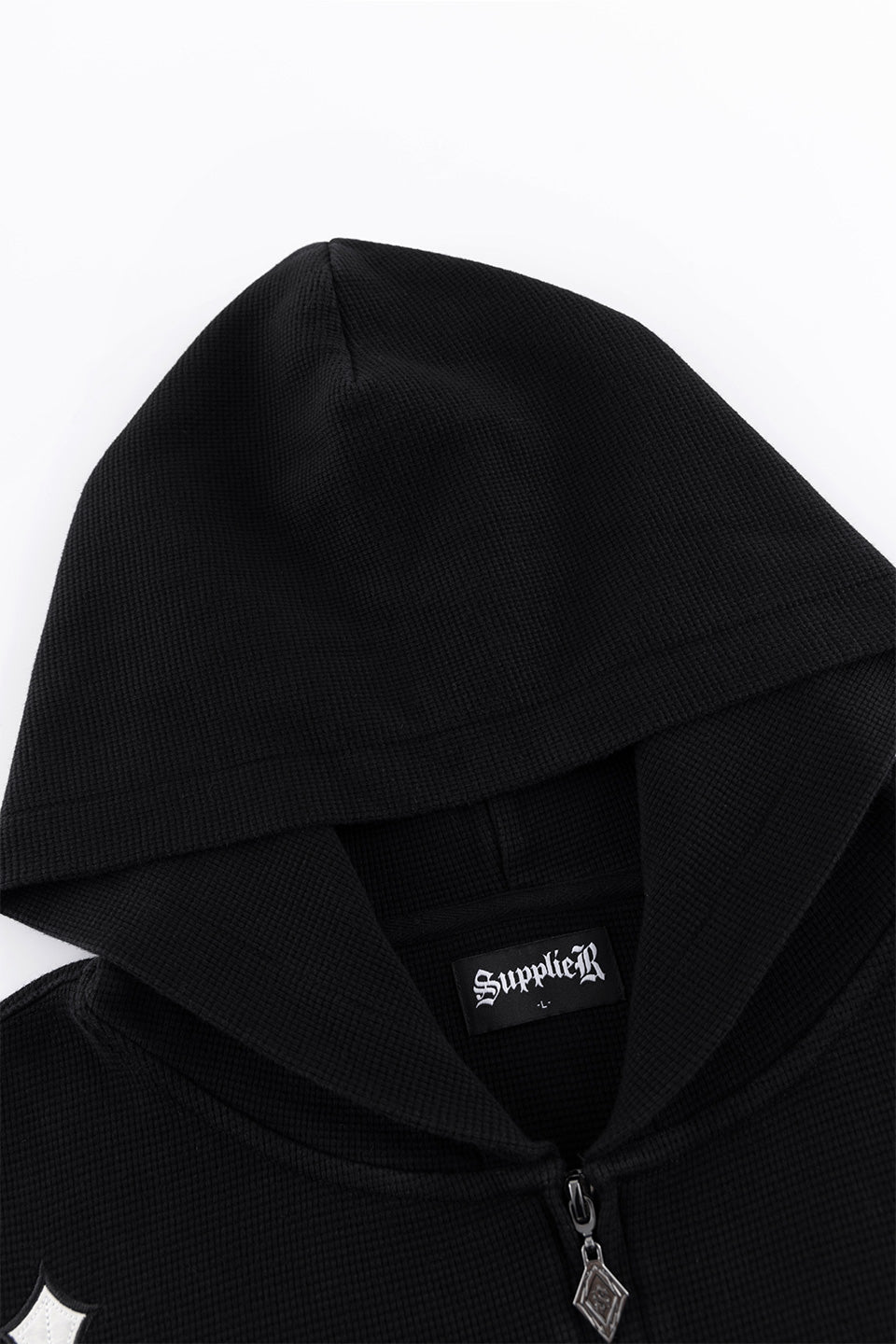 Multiple Cross Leather Patch Thermal Zip Hoodie｜SUPPLIER｜フーディー